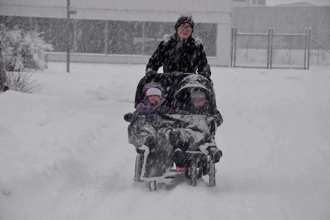 Snöovädret drog in över Värnamo