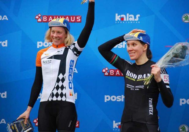 Louise fyra i cyclocrosscup