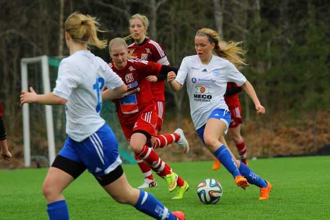 IFK-damer U vann med 3–1