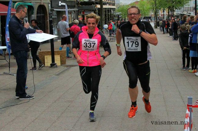 Bildspel: Wärnamo Kvartmarathon avgjord