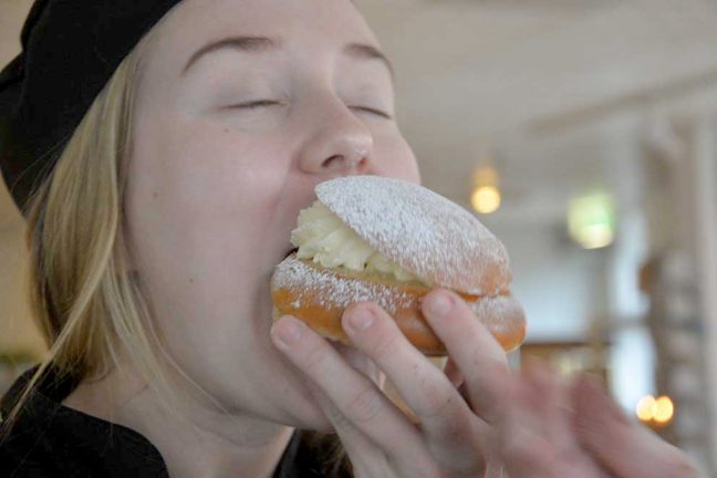 Bakat 15 000 semlor till i dag