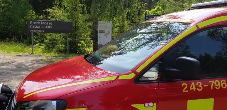 Bildspel: Skogsbrand vid Herrestadsjön