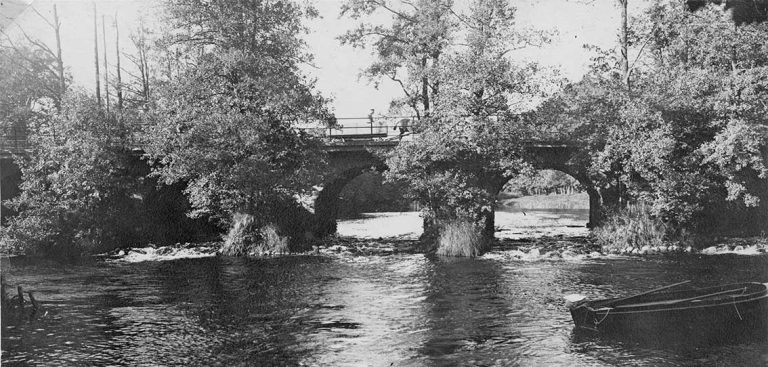 Del 9 om Värnamo 100 år: Gamla bron över Lagan