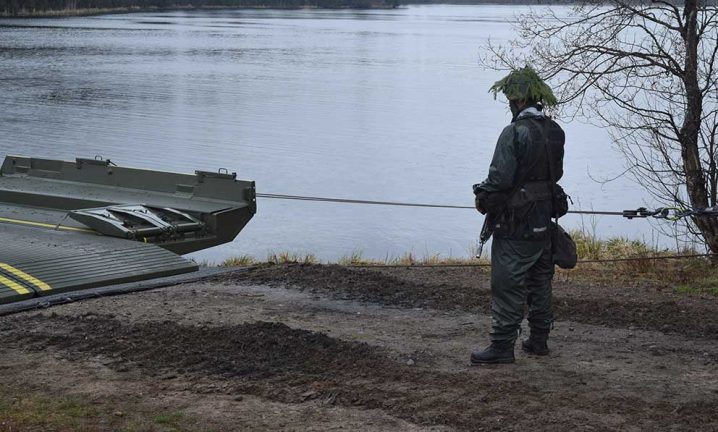 Värnpliktiga och kadetter får höjd ersättning