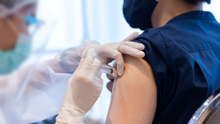 Nationell kampanj ska få fart på vaccinationer