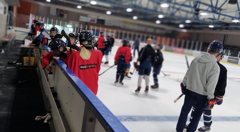 Hockeyläger lockar intresserade ungdomar