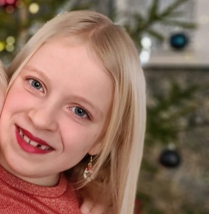 Lovisa Schoeneck 8 år