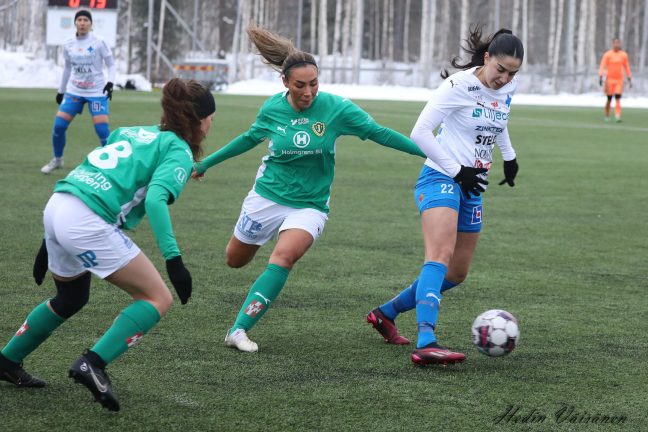 Bildextra: IFK Värnamo-damerna startar säsongen starkt