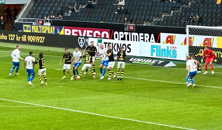Direktrapportering: Matchen slut – Värnamo mållösa mot AIK