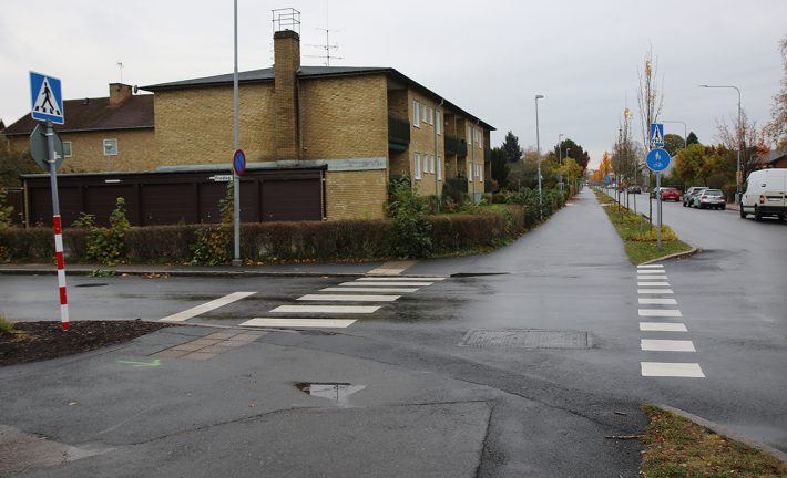 Invånaren: Fixa säker övergång för cyklister vid trafikfarlig korsning