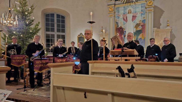 Musikkår bjöd på traditionsenlig julkonsert