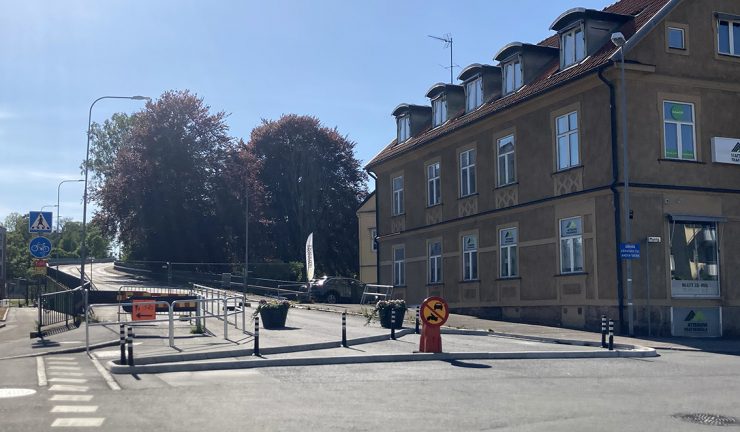 Refugen som väcker frågor