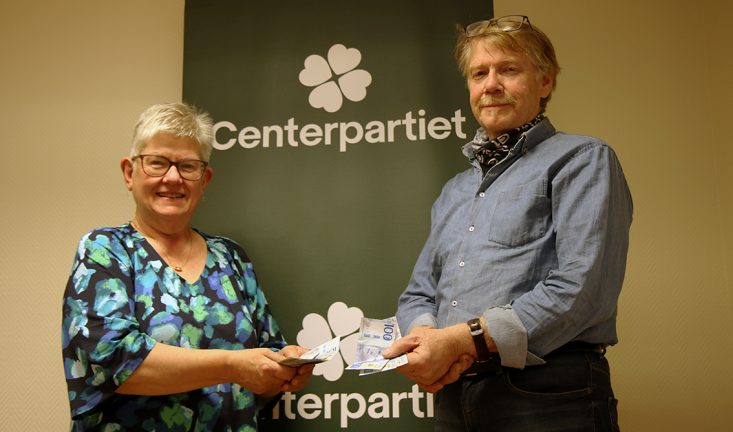 Centern håller i plånboken