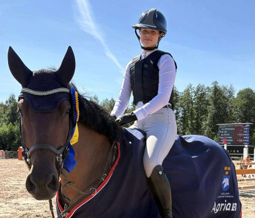 Framgångar för Värnamoryttarna i helgens hopptävling