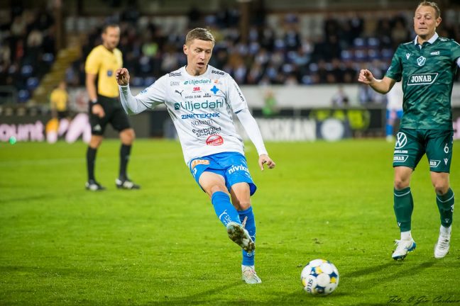 Följ direktrapporteringen av IFK Värnamo − Brommapojkarna här
