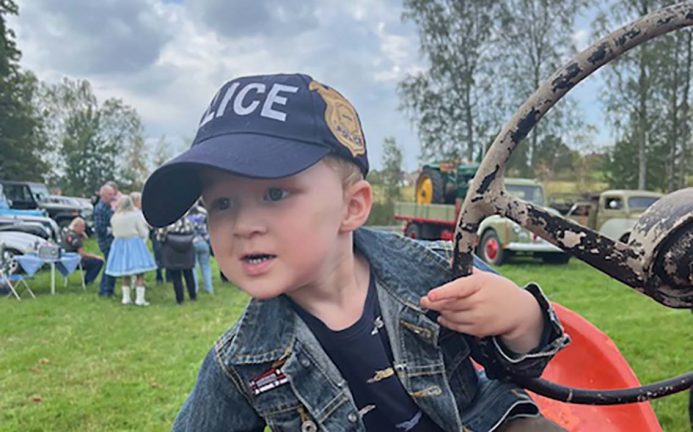 Artur Jonsson 3 år