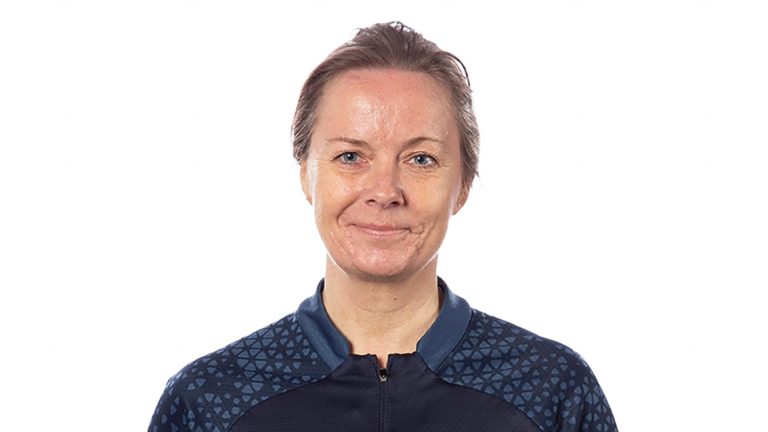 Avsäger sig styrelseuppdrag