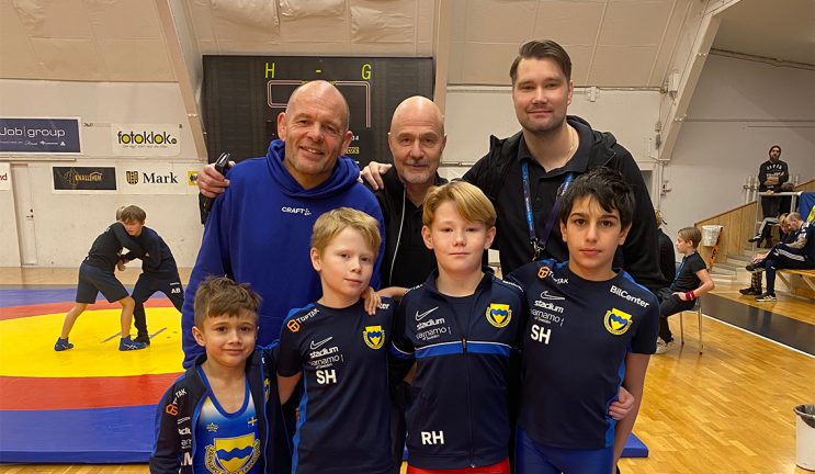 Starka resultat i lördagens brottning