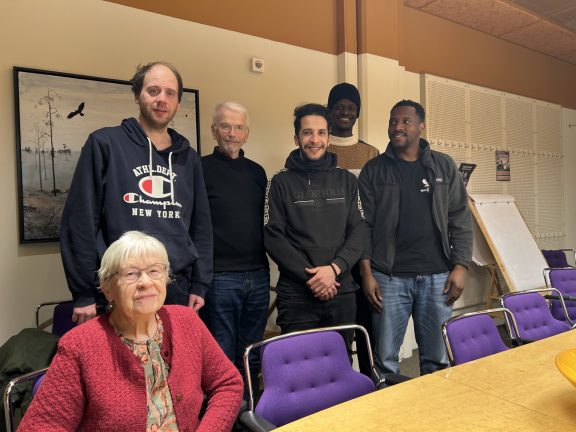 Språkcaféet i Värnamo: “Här vågar man prata — och växa”