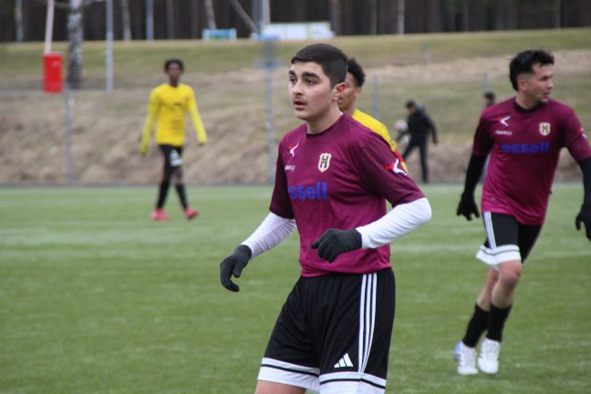 Bildextra: Horda utspelade av Gnosjös B-lag