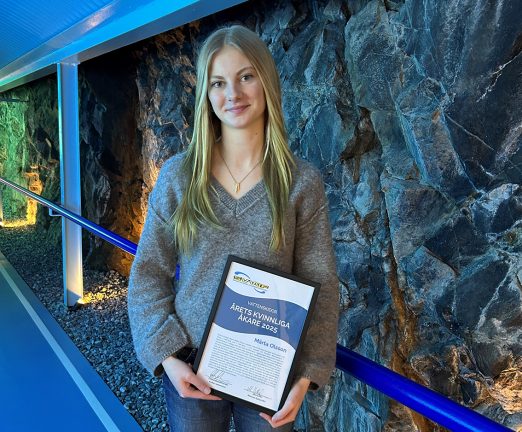 Märta blev årets kvinnliga vattenskidåkare